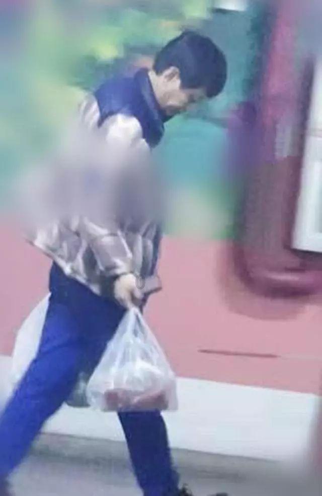 小萝莉泰国度假